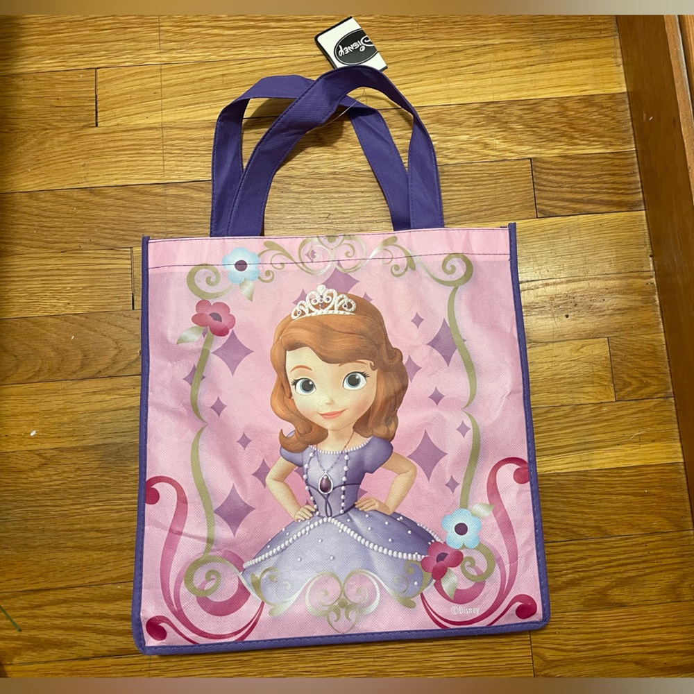 NWT Sofia the First gift bag
